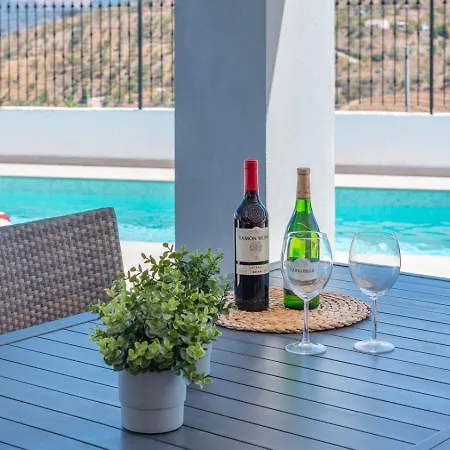 La Mirage By Ruralidays Holiday home *